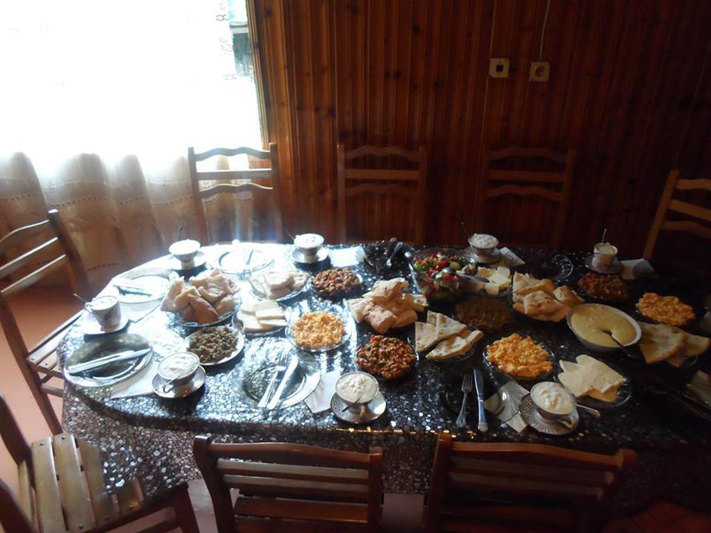 Guesthouse Am Museum Mestia Room photo
