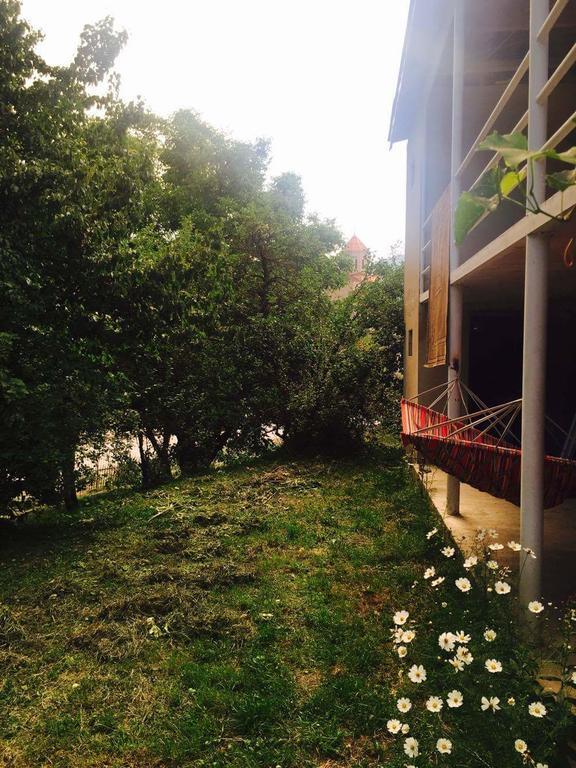 Guesthouse Am Museum Mestia Exterior photo